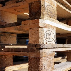 Hochwertige Palettenbetten von Möbel Eins in der Qualität made in Germany